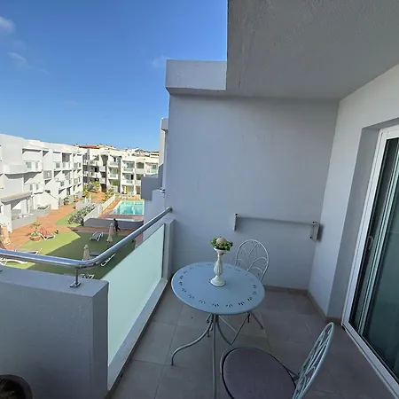 Bajo Estrellas Sun Daire Corralejo