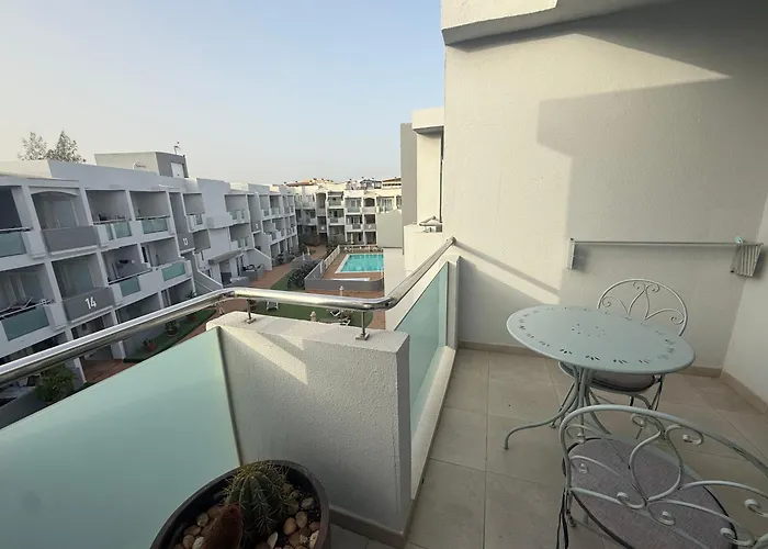 Bajo Estrellas Sun Corralejo